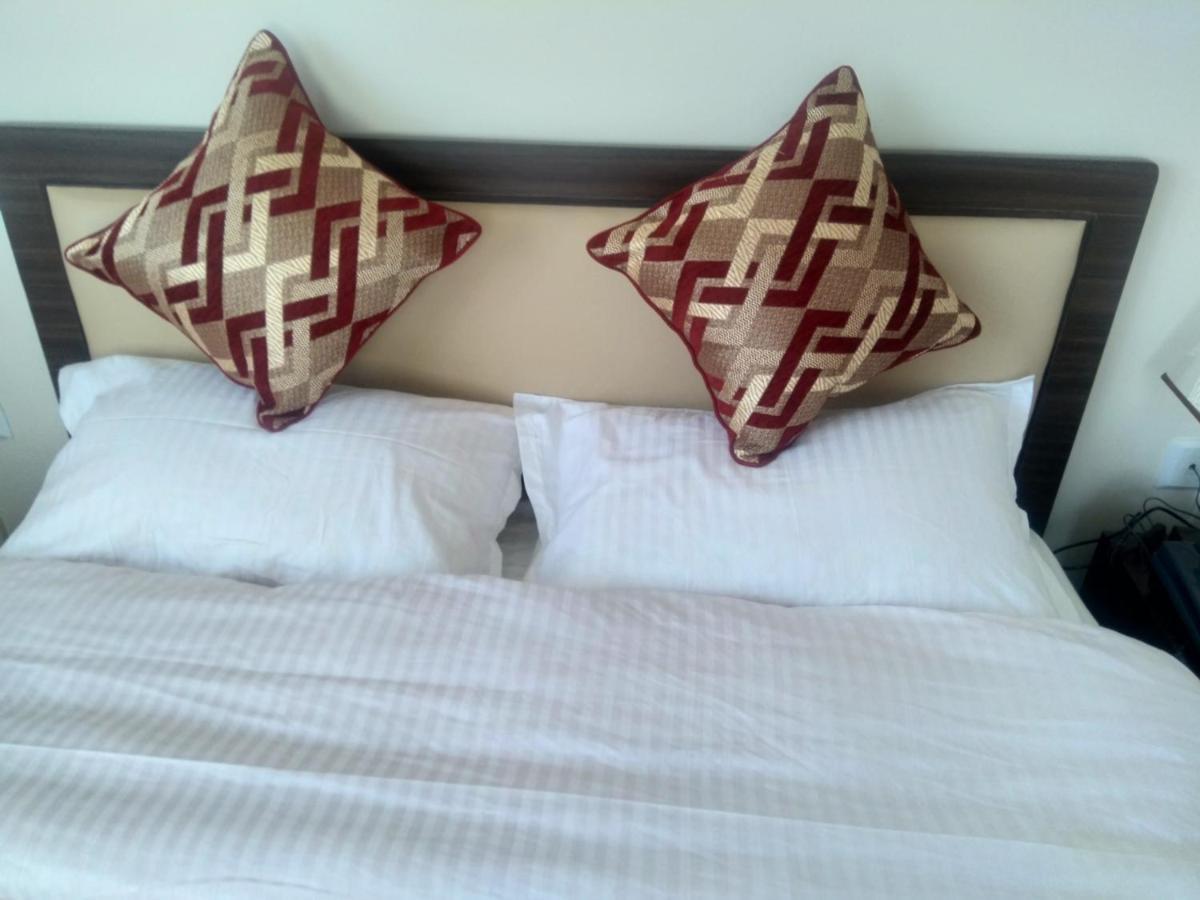 Hidden Leaf Bed&Breakfast Lalitpur Eksteriør billede